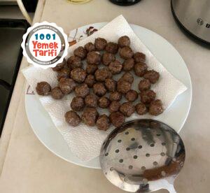 Evde Köfteli Pizza Tarifi