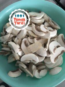 Mantarlı Tavuk Kavurma Tarifi