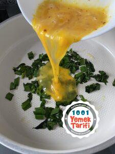 Otlu kaşarlı omlet tarifi
