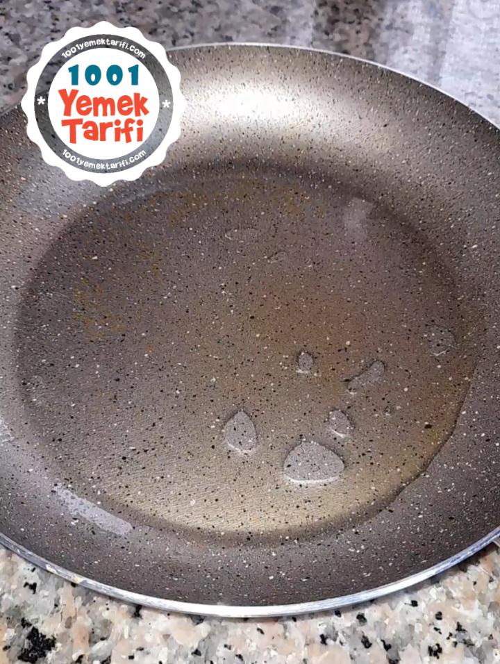 Kolay Tava Böreği Tarifi