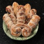 Pastane Usulü Tuzlu Kurabiye Tarifi