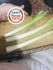 Pırasalı Mercimek Köftesi Nasıl Yapılır