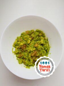 Avokadolu fit kahvaltı tarifi