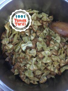 Makarna Kavurması Nasıl Yapılır