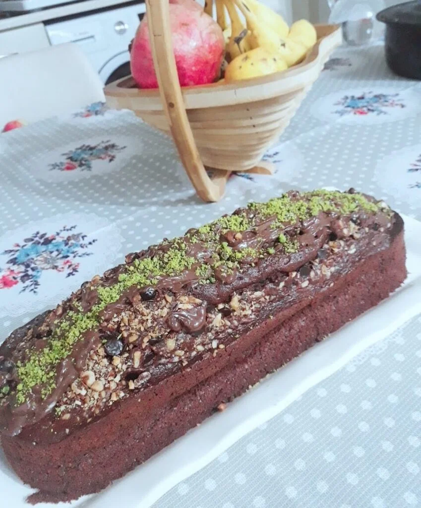 cikolatali baton kek tarifi-kek yapimi-kek nasil yapilir-kac kalori-nefis-1001yemektarifi-kolay