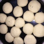 Sade Pofuduk Poğaça Tarifi (Mayalı)