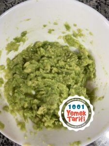 Guacamole sos tarifi