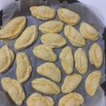 peynirli poğaça tarifi-mayalı poğaça nasıl yapılır-kaç kalori-1001yemektarifi