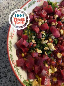 Pancarlı Brokolili: Kış Salatası Tarifi