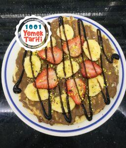 Meyveli Waffle Tarifi