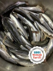 Tencerede Hamsi Buğulama Tarifi (nasıl yapılır-kaç kalori)