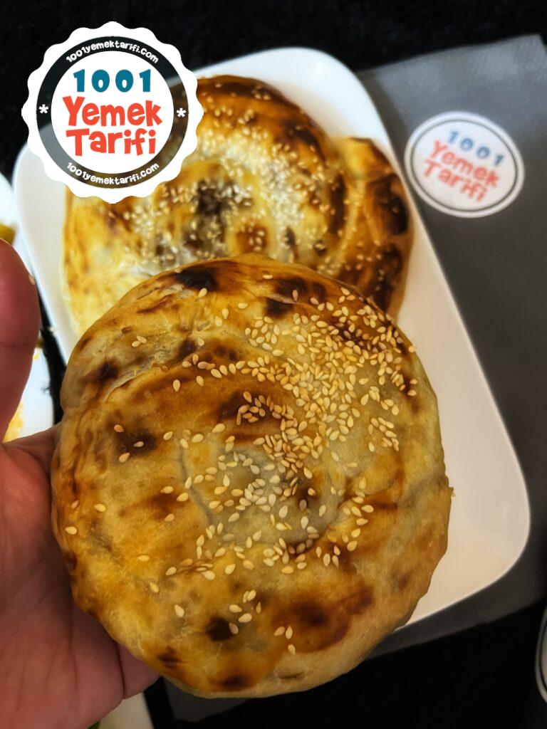 El açması kıymalı börek nasıl yapılır