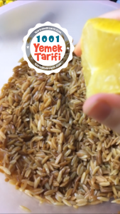 Arpa Şehriye Salatası Nasıl Yapılır