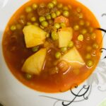 Patatesli Bezelye Yemeği