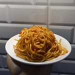 Salçalı Süt Çiğli Spagetti Tarifi