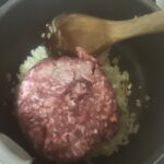 El-acmasi-kiymali-borek nasil-yapilir-4