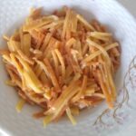 Eriste-Makarna-Tarifi-nasil-yapilir-kac-kalori-nefis-kolay-puf-noktalari-1001yemektarifi