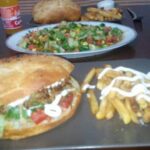 Ev yapımı Tavuk Döner ve Tombik Ekmek