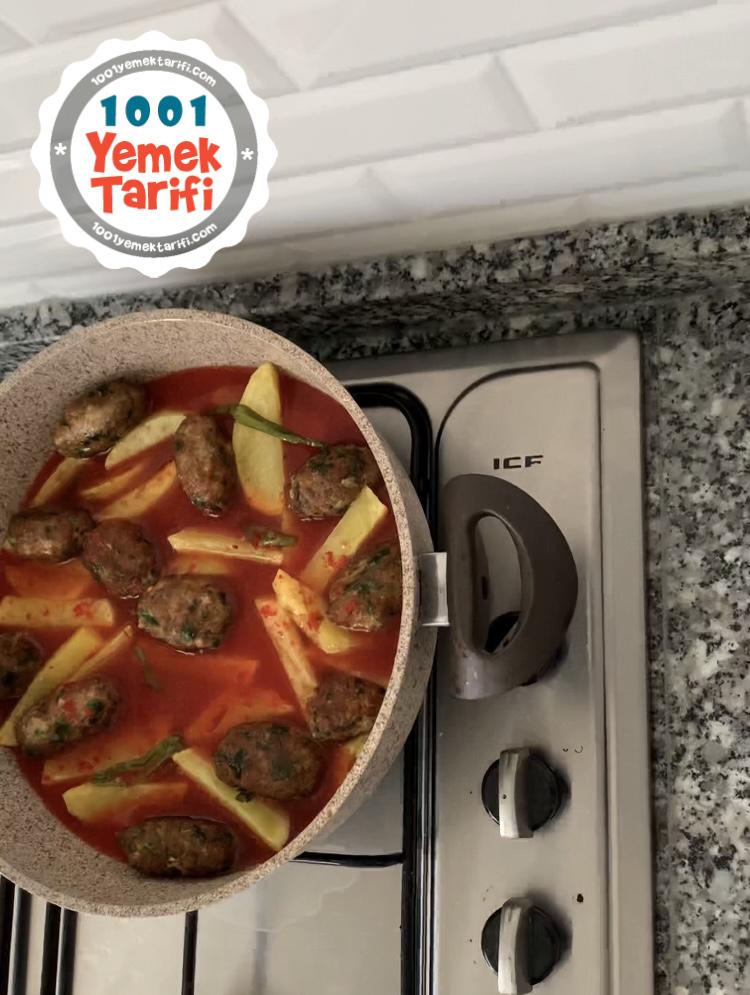 İzmir Köfte nasıl yapılır