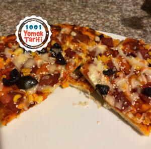 Ev Yapımı Pratik Pizza Tarifi