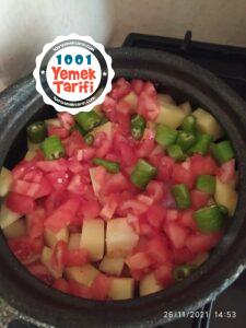 Tavuklu Patatesli Güveç Tarifi