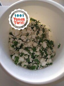 Peynirli Gül Böreği Tarifi