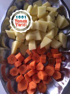 Sebzeli Kuşbaşı Tavuk