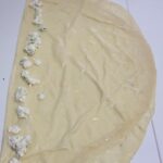 Hazır Yufkadan Peynirli Börek