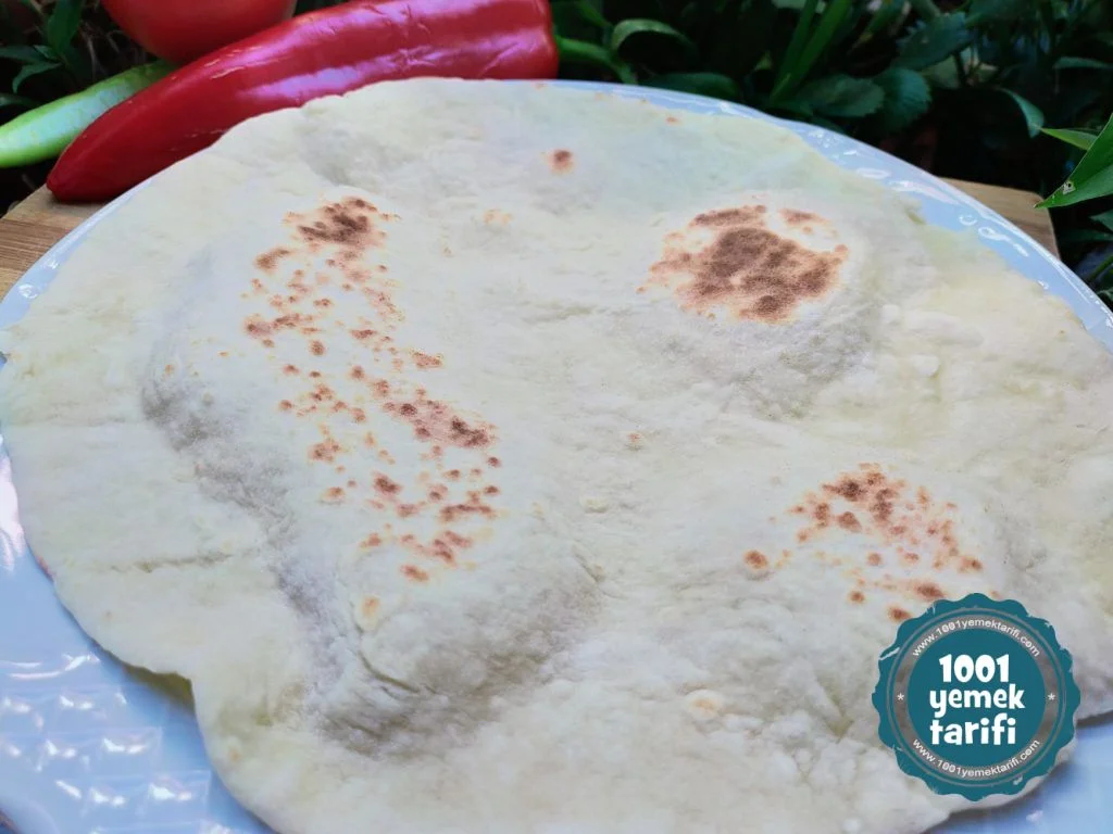 Evde Lavaş Ekmek Nasıl Yapılır