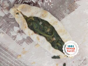 evde pide tarifi-ev yapimi ispanakli pide yapimi