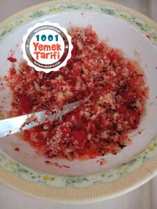 Biberli Ekmek Tarifi