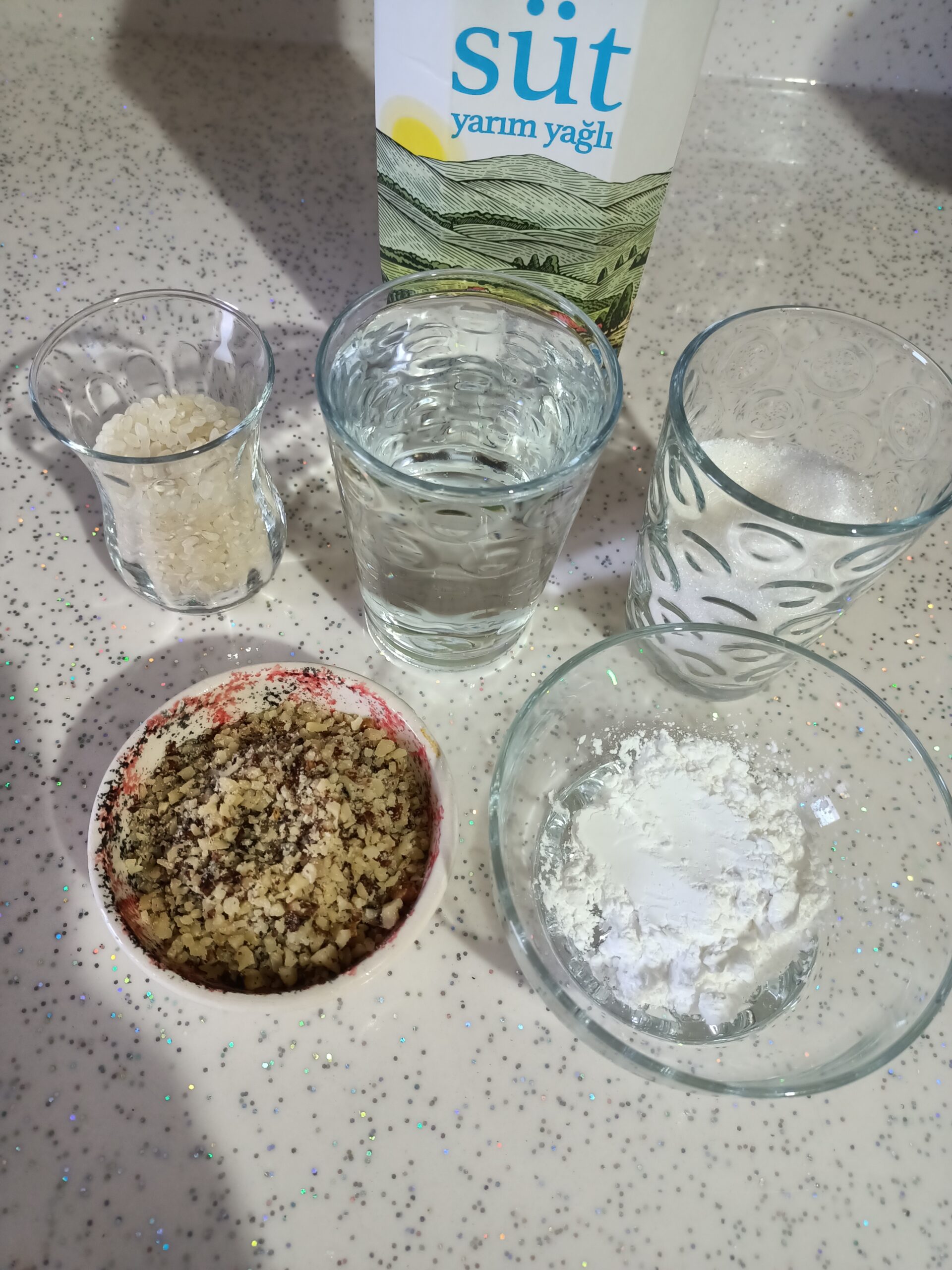 Fırın Sütlaç Tarifi (Yumurtasız)