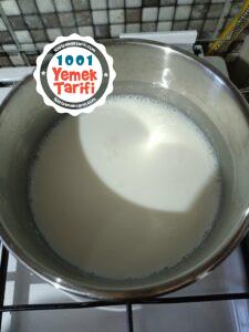 Fırın Sütlaç Tarifi (Yumurtasız)