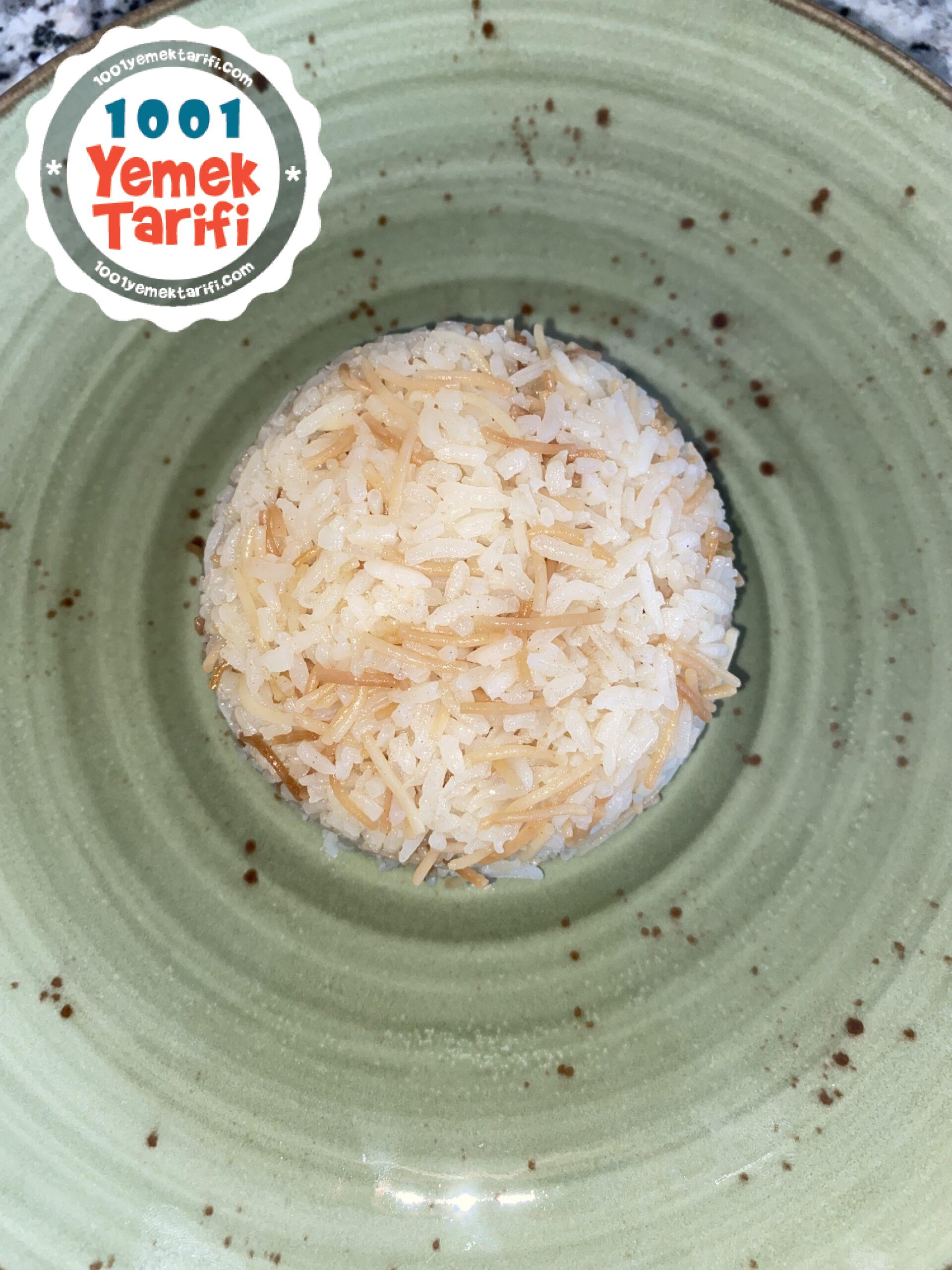 Tel Şehriyeli Pirinç Pilavı