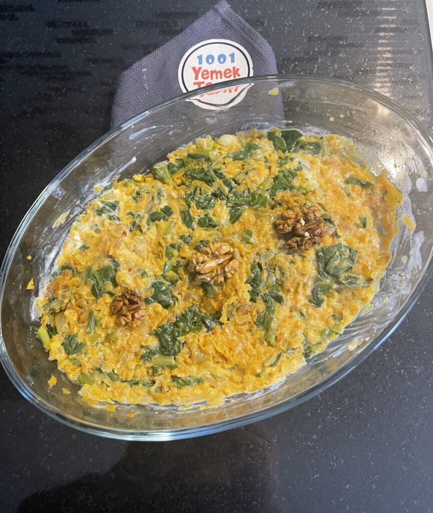 YOĞURTLU PAZI TARİFİ