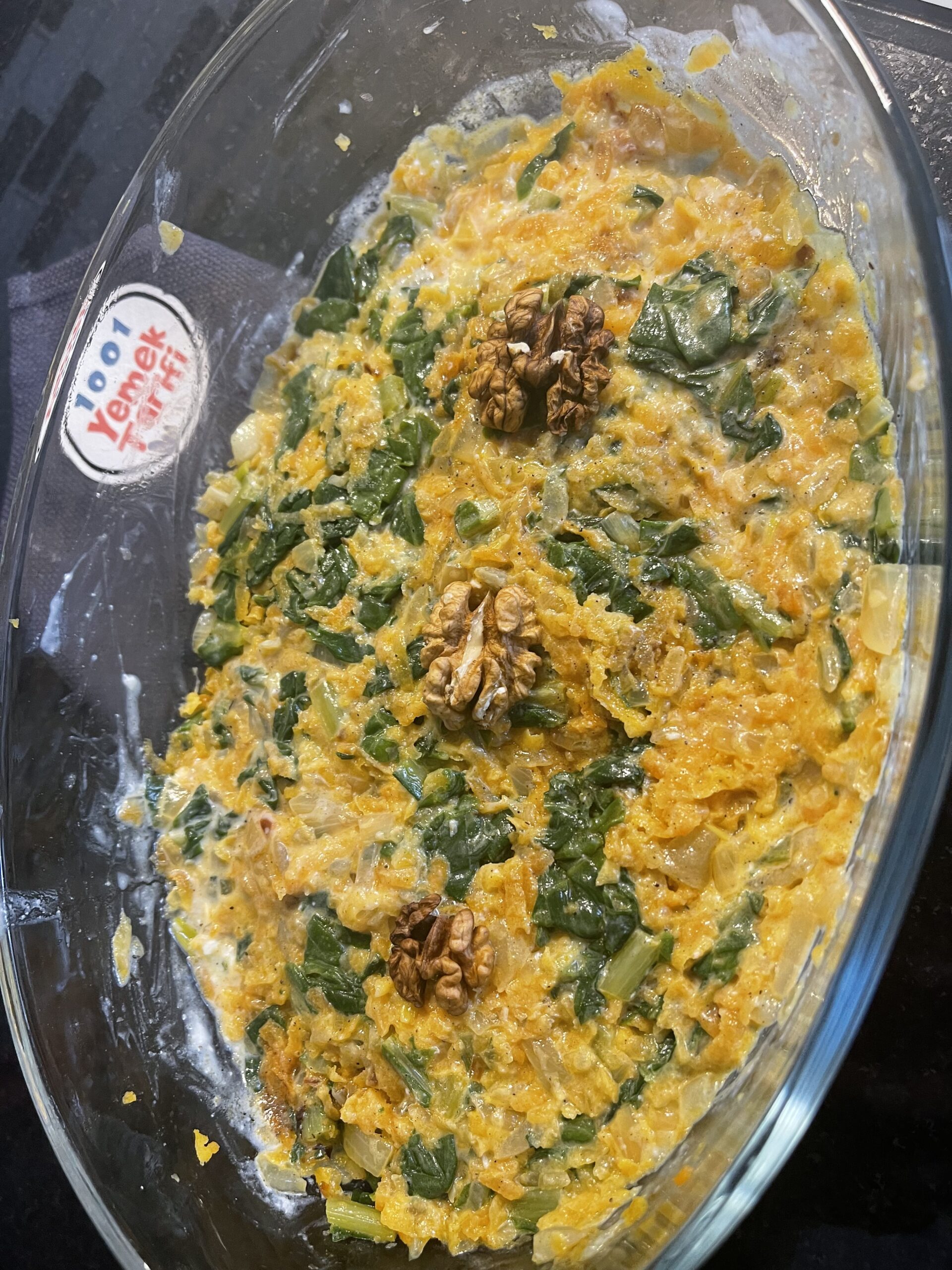 meze tarifi-yoğurtlu pazı nasıl yapılır