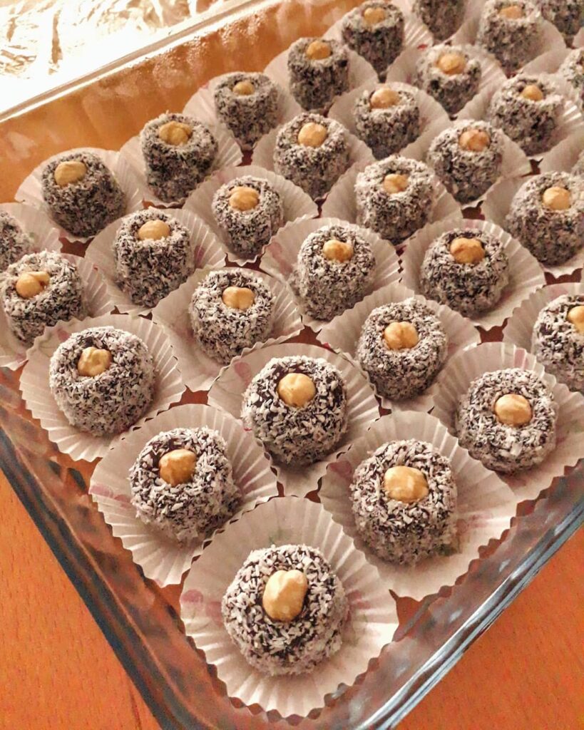 İrmikli Lokum Tarifi | Fındıklı ve Çikolatalı