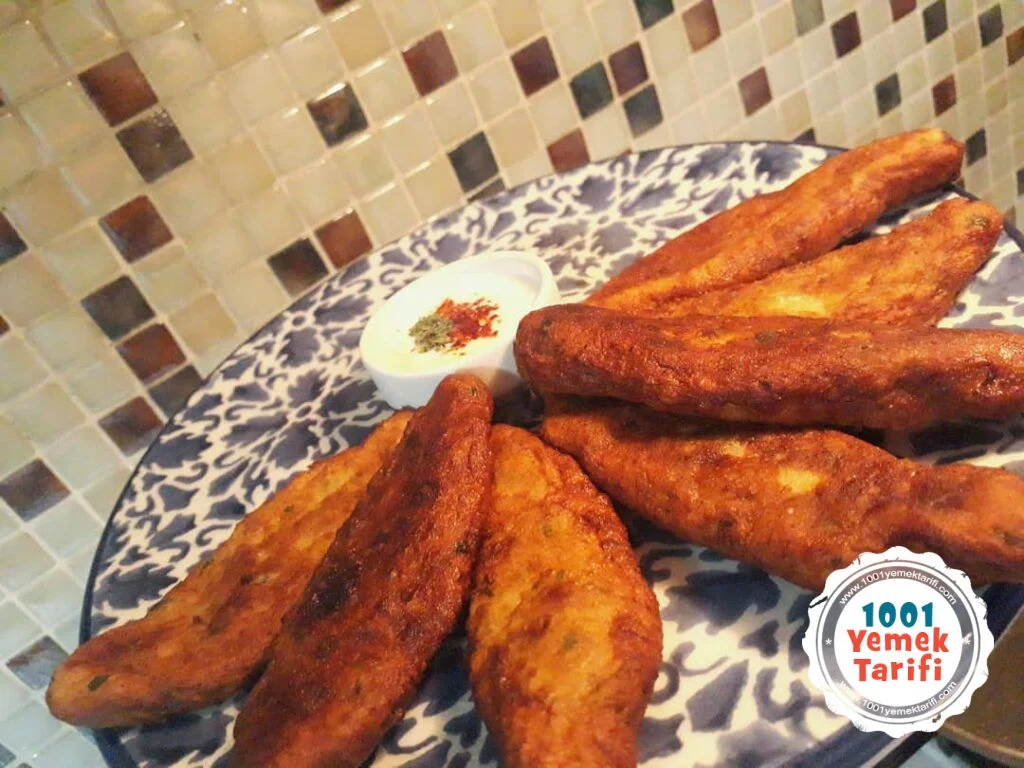 patates koftesi tarifi nasıl yapılır-tavada patatesten köfte yapımı-1001yemektarifi