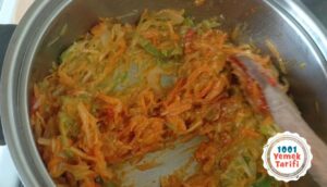 sebze çorbası tarifi nasıl yapılır-havuçlu-kabaklı-patatesli