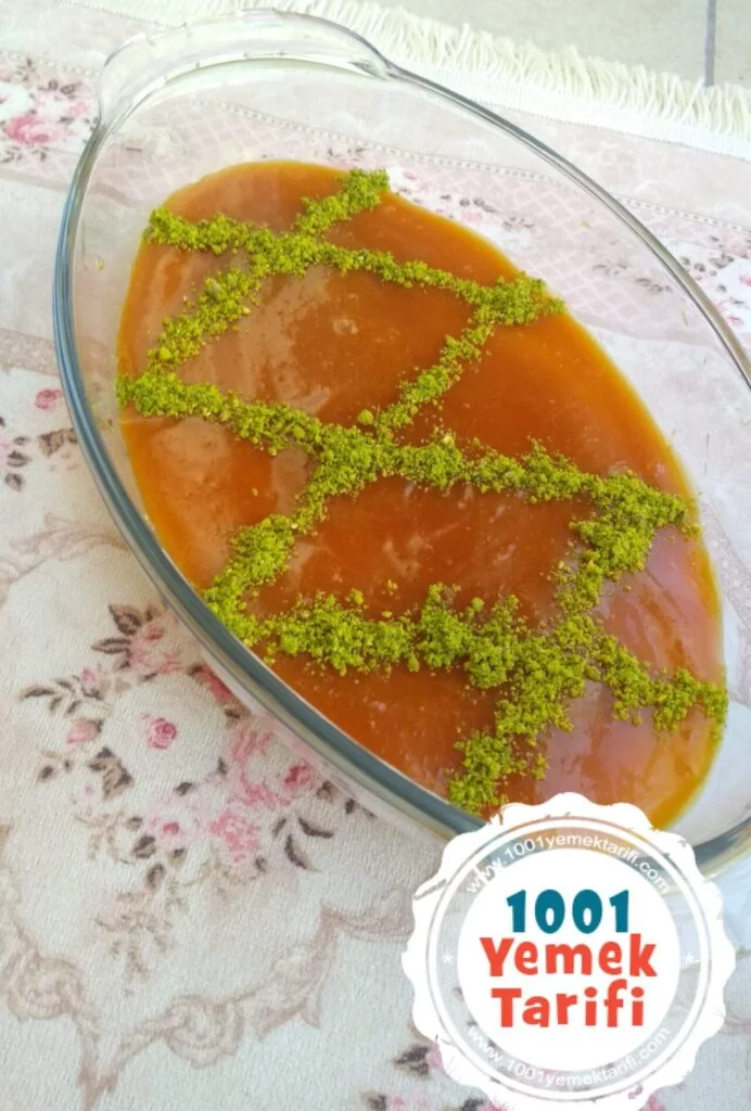 karamelli kaşık tatlısı-nefis ve kolay kaşık tatlısı tarifi nasıl yapılır kaç kalori