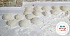 Ispanaklı, Pırasalı ve Peynirli Gözleme Yapımı tarifi nasıl yapılır kaç kalori