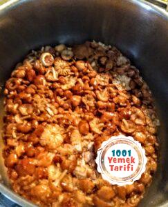 Cücül Mantarı Pilavı Tarifi mantarlı pilav nasıl yapılır kaç kalori