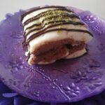 İki Çikolatalı Bisküvili Muhallebi Tarifi (bitter ve beyaz çikolatalı) kaç kalori