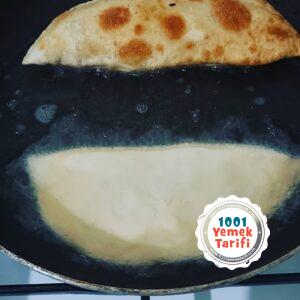 Çiğ Börek Tarifi-cig borek yapimi-nasıl yapılır