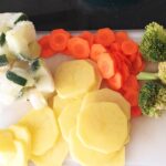 Domatesli Sebze Çorbası Tarifi