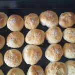 Nefis ve Kolay Poğaça Tarifi