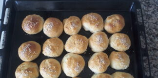 Nefis ve Kolay Poğaça Tarifi