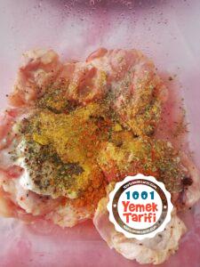 fırın poşetinde tavuk yemeği