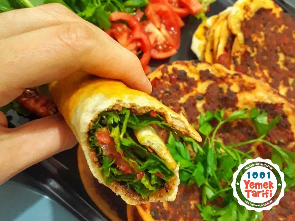 Adana Usulü Lahmacun