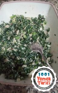 Milföyle Ispanaklı Börek Tarifi